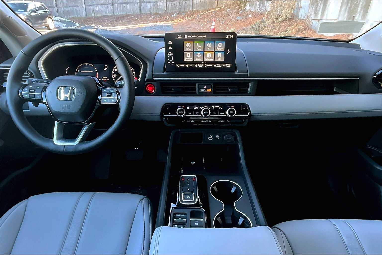 2025 Honda Pilot EX-L - Photo 12
