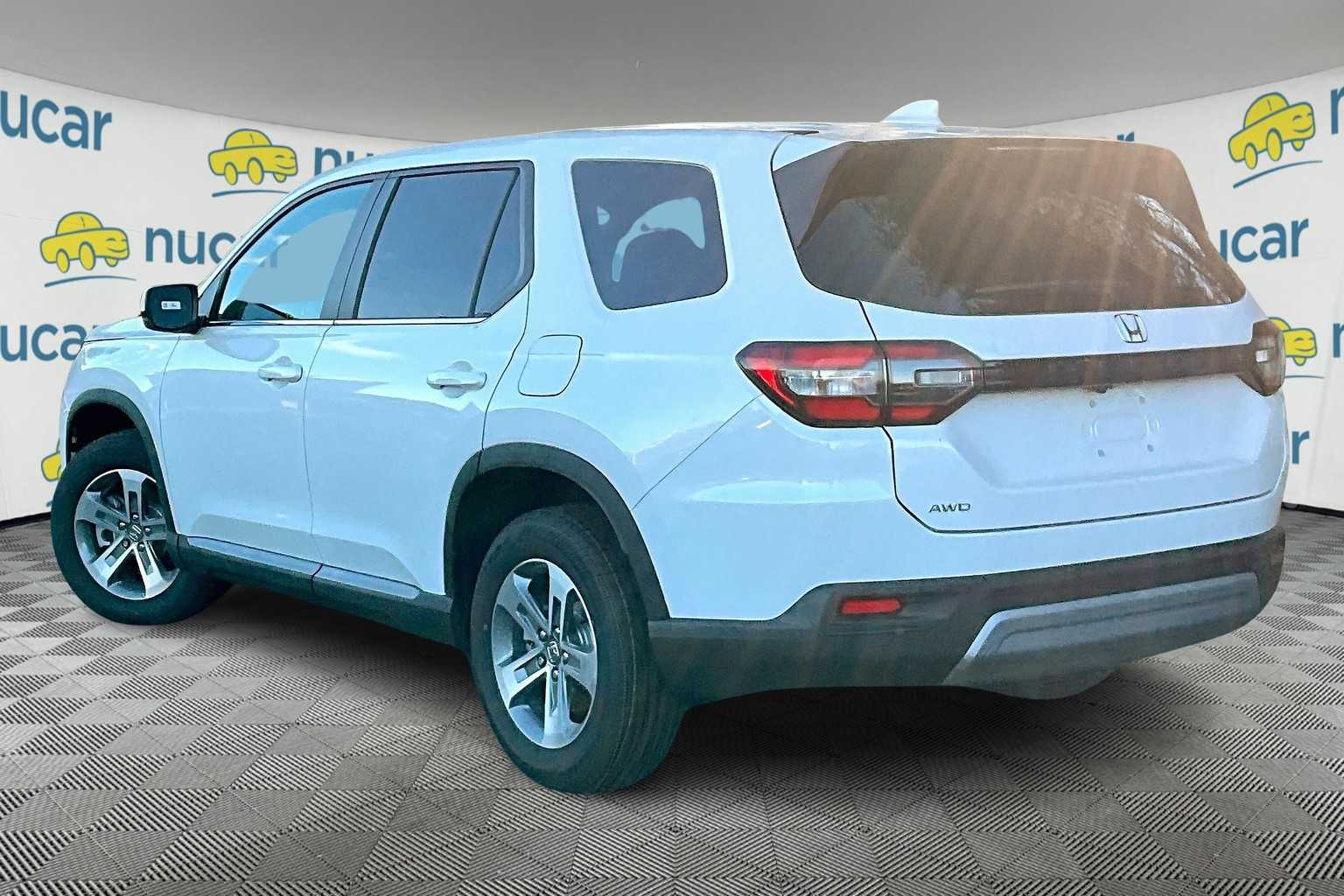 2025 Honda Pilot EX-L - Photo 5