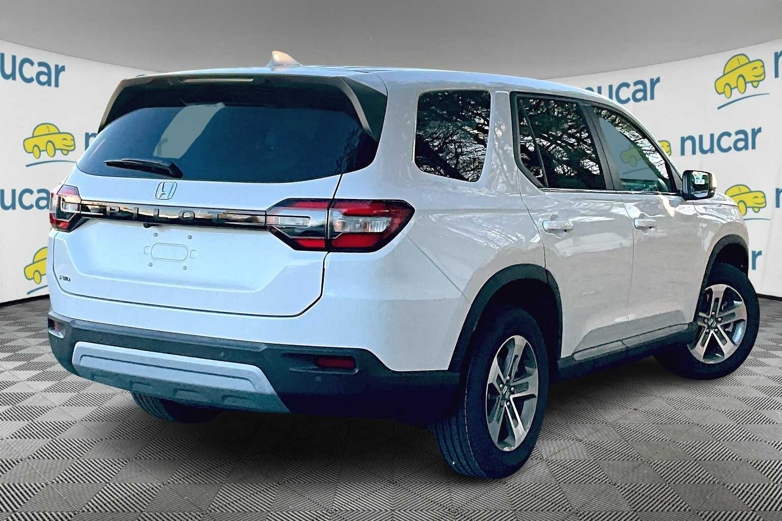2025 Honda Pilot EX-L - Photo 7