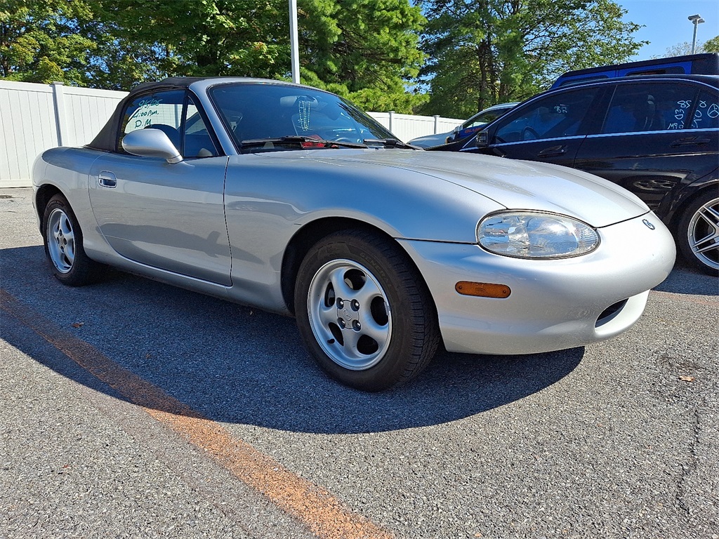 1999 Mazda Miata Base