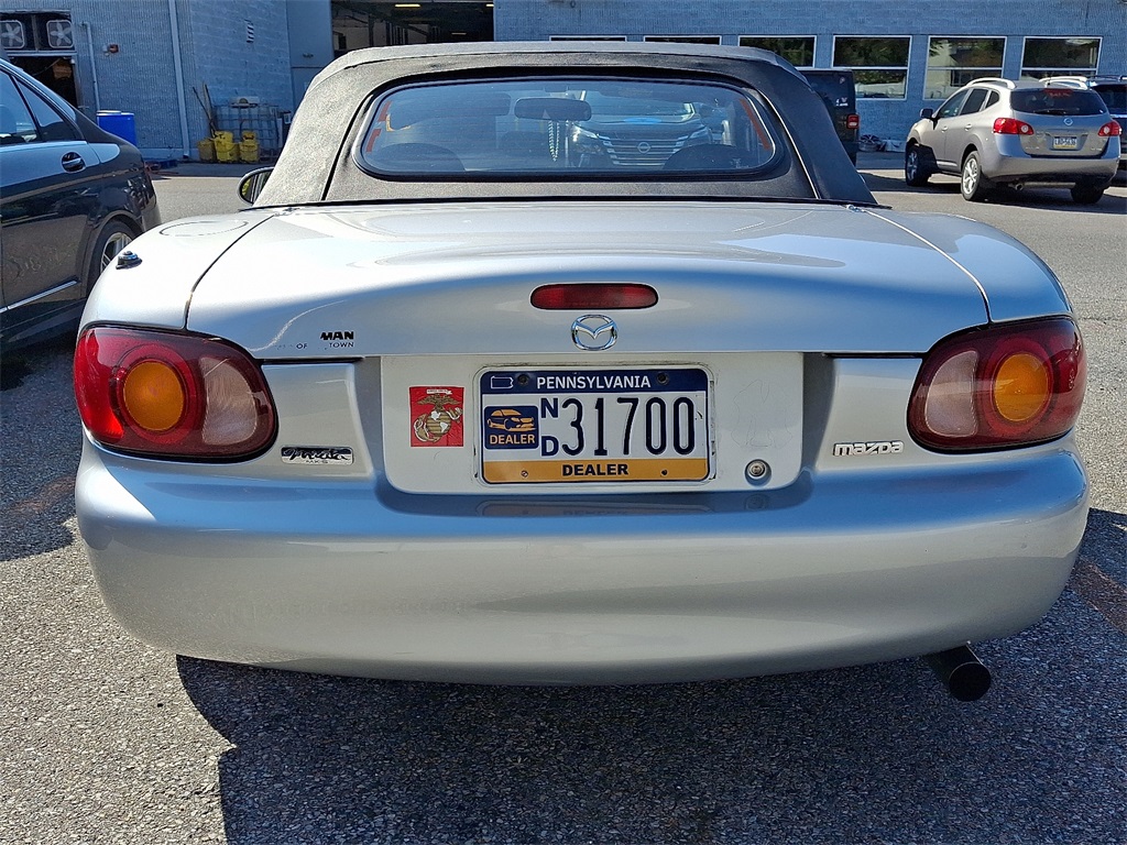 1999 Mazda Miata Base - Photo 5