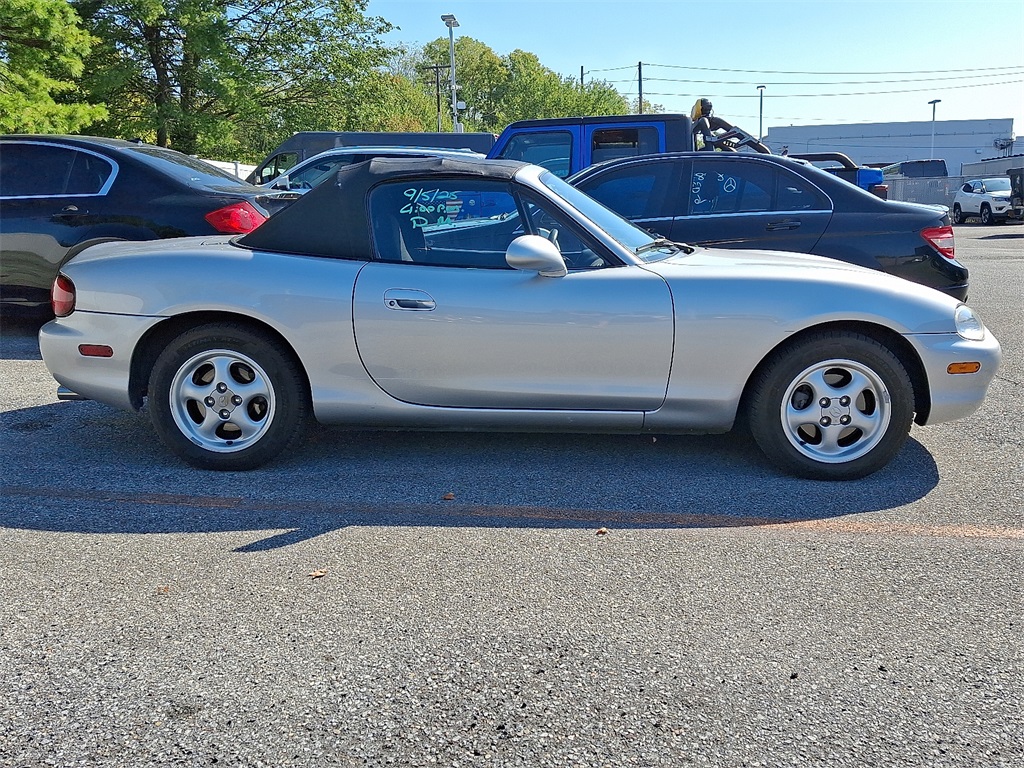 1999 Mazda Miata Base - Photo 7