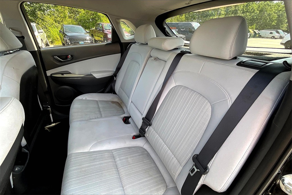 2023 Hyundai Kona SEL - Photo 14
