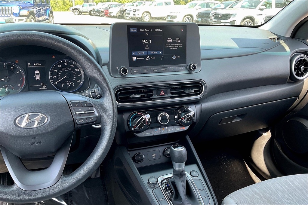 2023 Hyundai Kona SEL - Photo 17