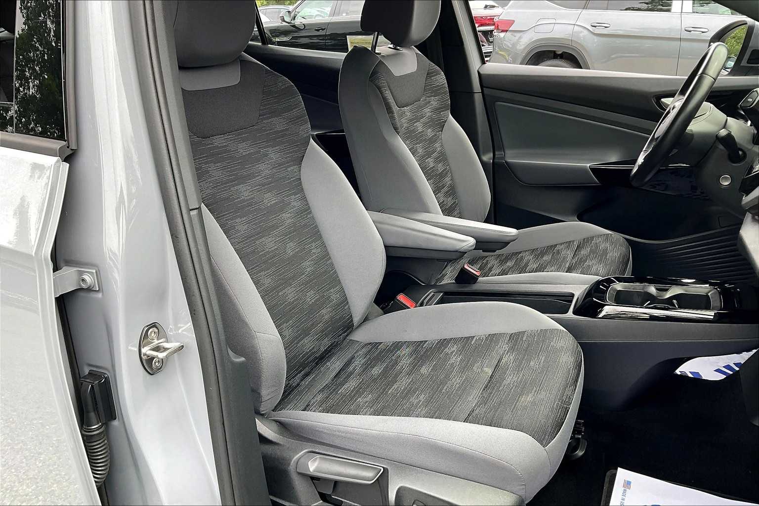 2022 Volkswagen ID.4 Pro - Photo 11
