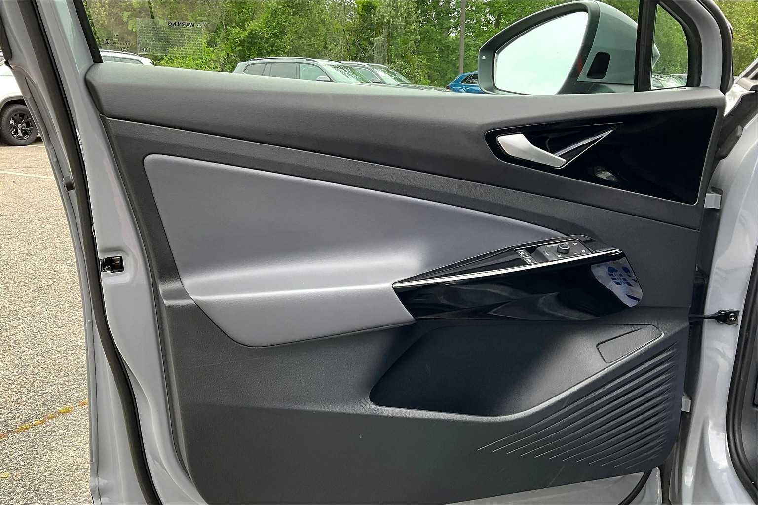 2022 Volkswagen ID.4 Pro - Photo 9