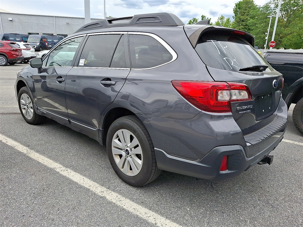 2019 Subaru Outback 2.5i Premium - Photo 3