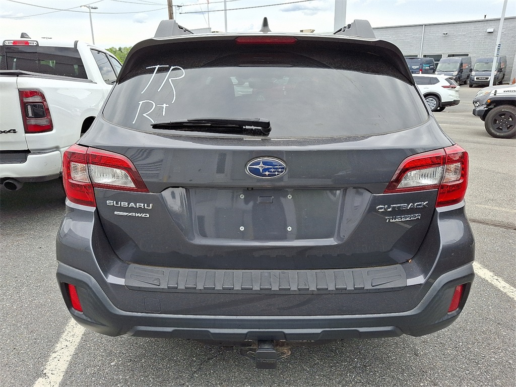 2019 Subaru Outback 2.5i Premium - Photo 4