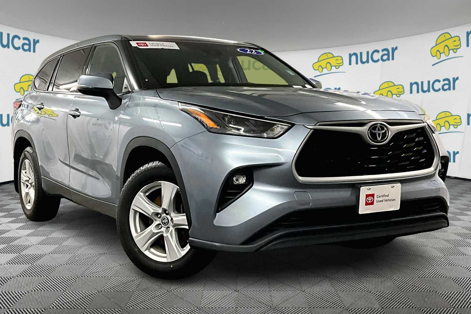 2022 Toyota Highlander LE