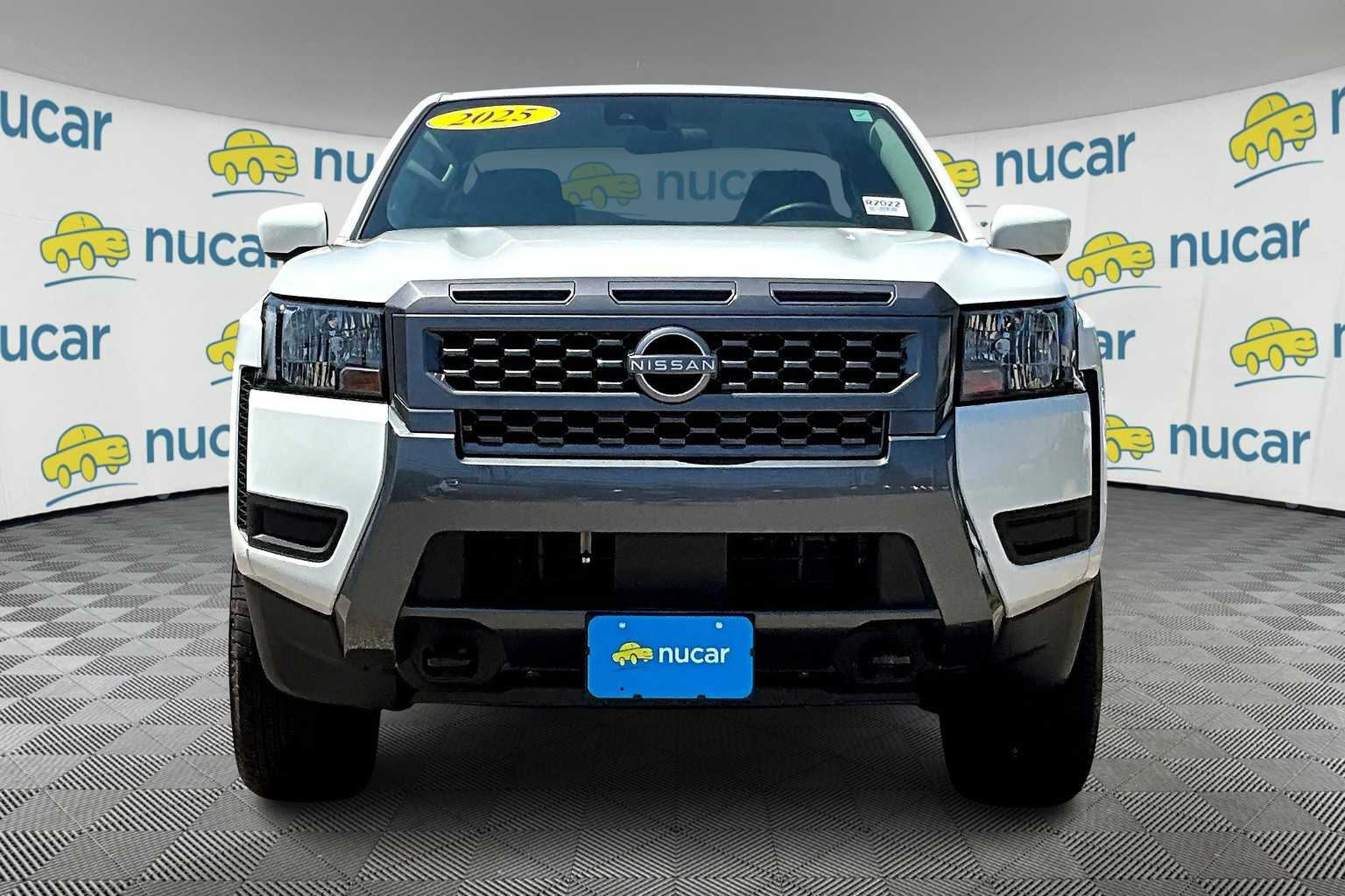 2025 Nissan Frontier SV - Photo 2