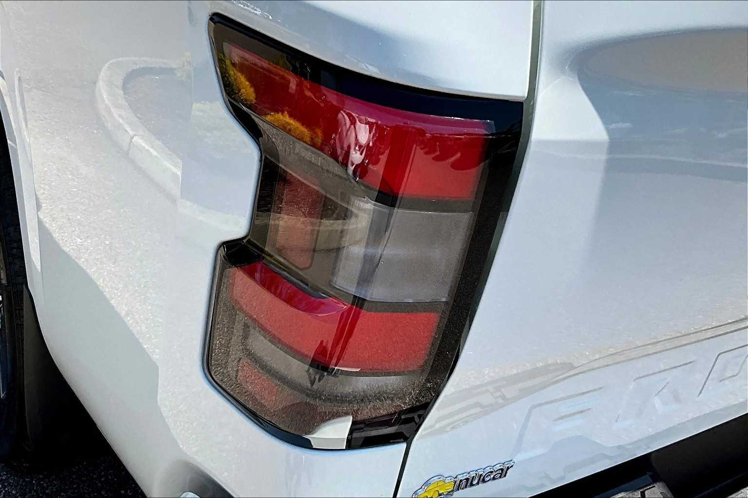 2025 Nissan Frontier SV - Photo 33