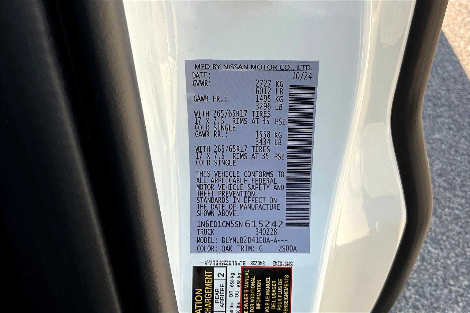 2025 Nissan Frontier SV - Photo 35