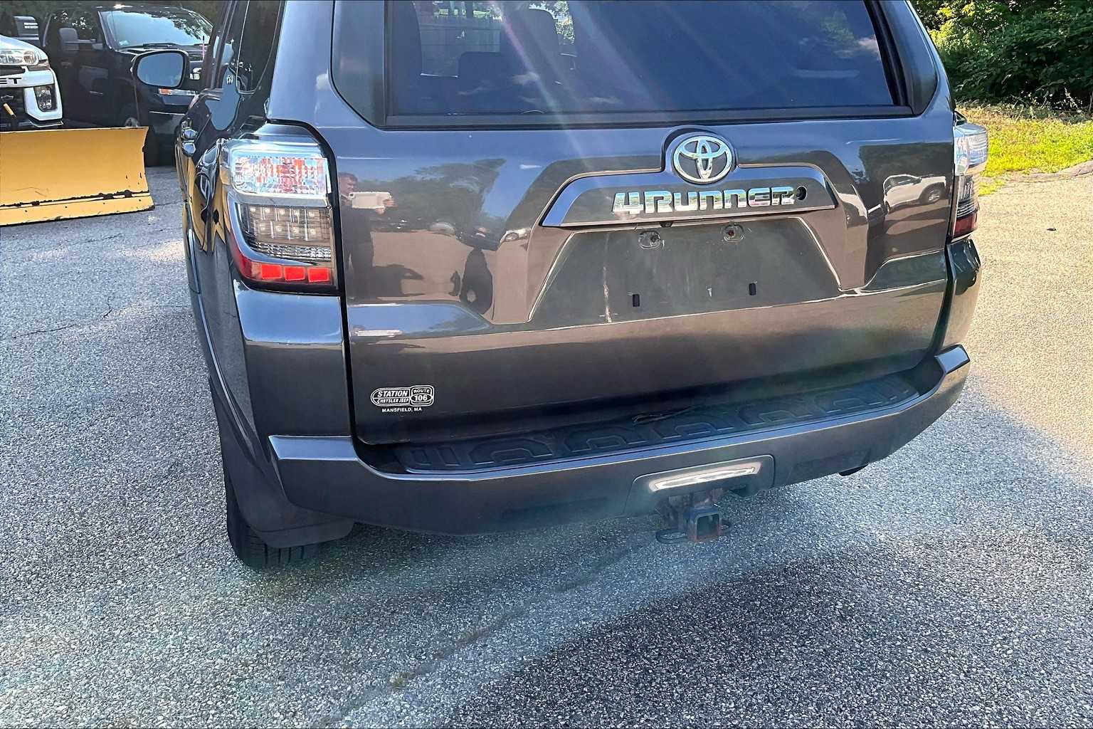 2017 Toyota 4Runner SR5 Premium - Photo 7