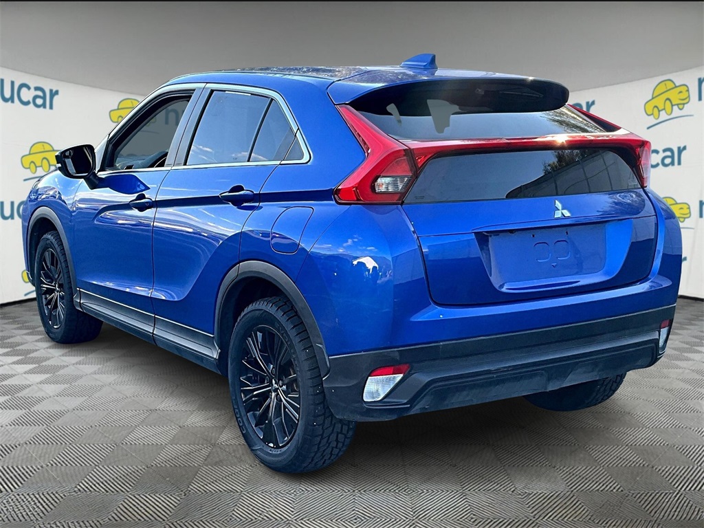 2020 Mitsubishi Eclipse Cross LE - Photo 4