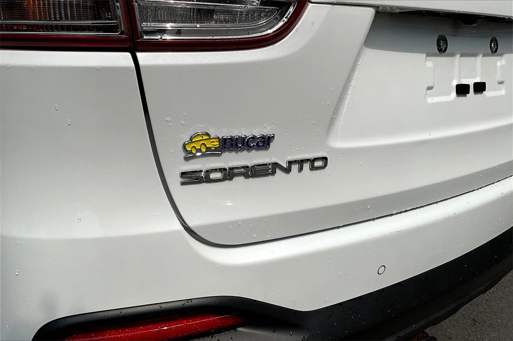 2017 Kia Sorento LX - Photo 28