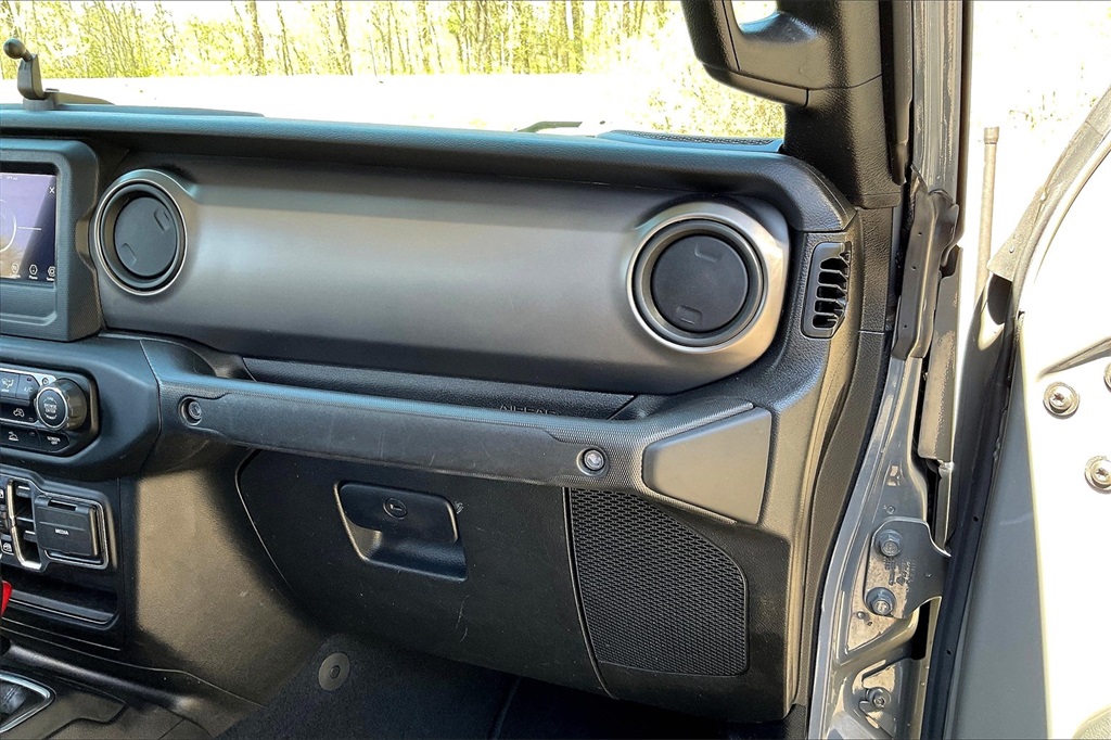 2021 Jeep Gladiator Sport - Photo 12