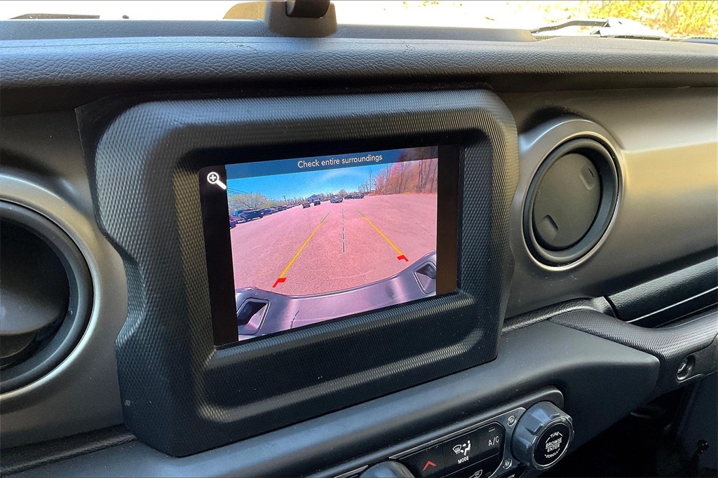 2021 Jeep Gladiator Sport - Photo 15