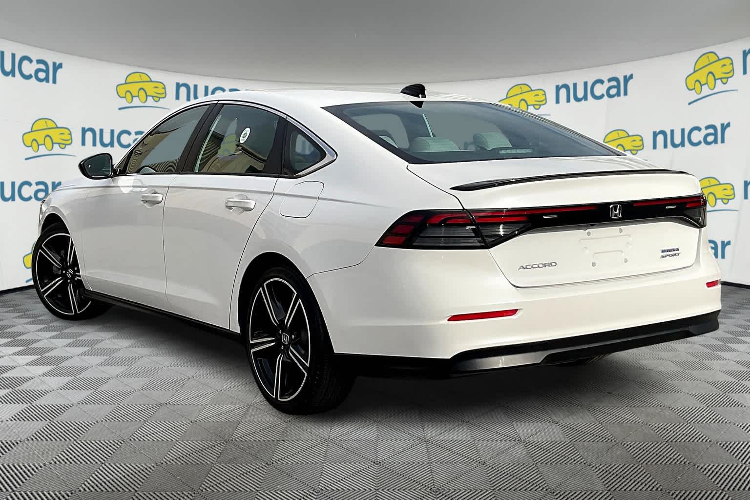 2024 Honda Accord Hybrid Sport - Photo 4