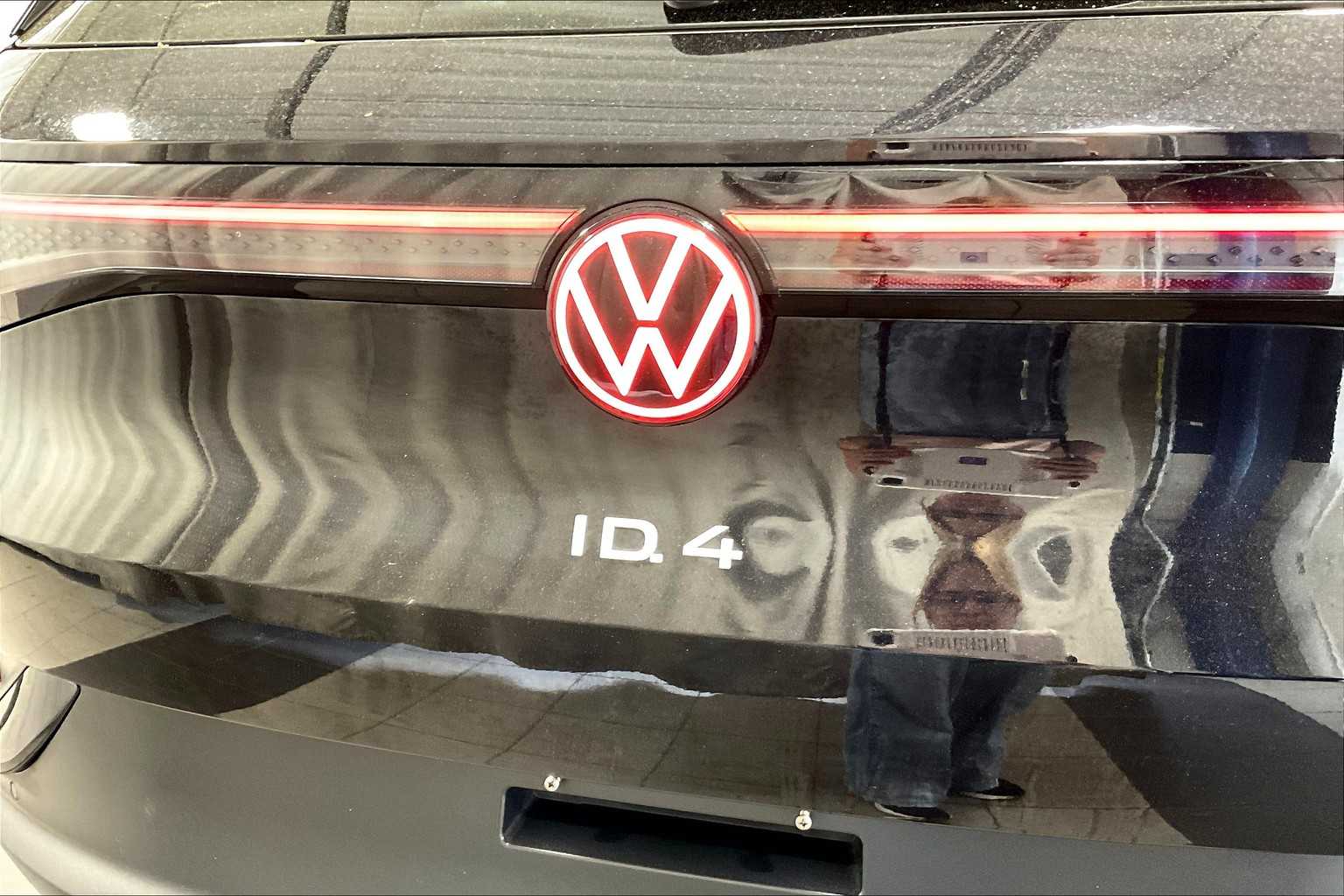 2023 Volkswagen ID.4 Pro S - Photo 30
