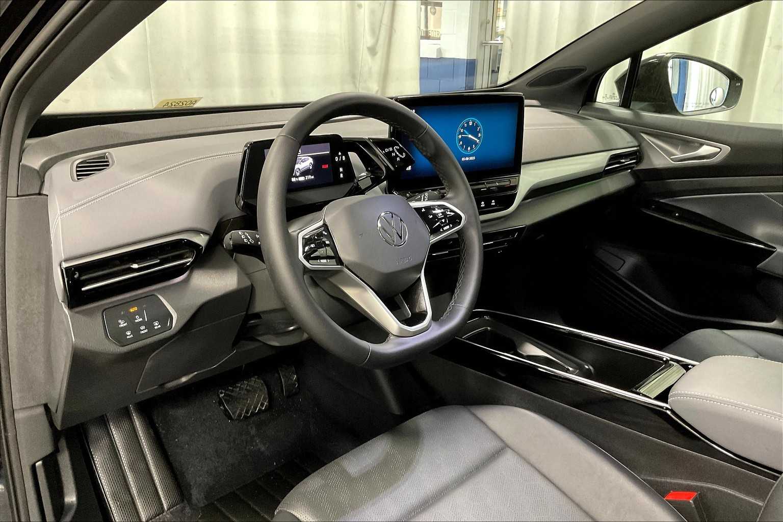 2023 Volkswagen ID.4 Pro S - Photo 9