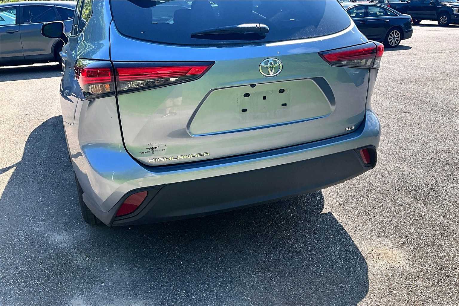 2020 Toyota Highlander XLE - Photo 7