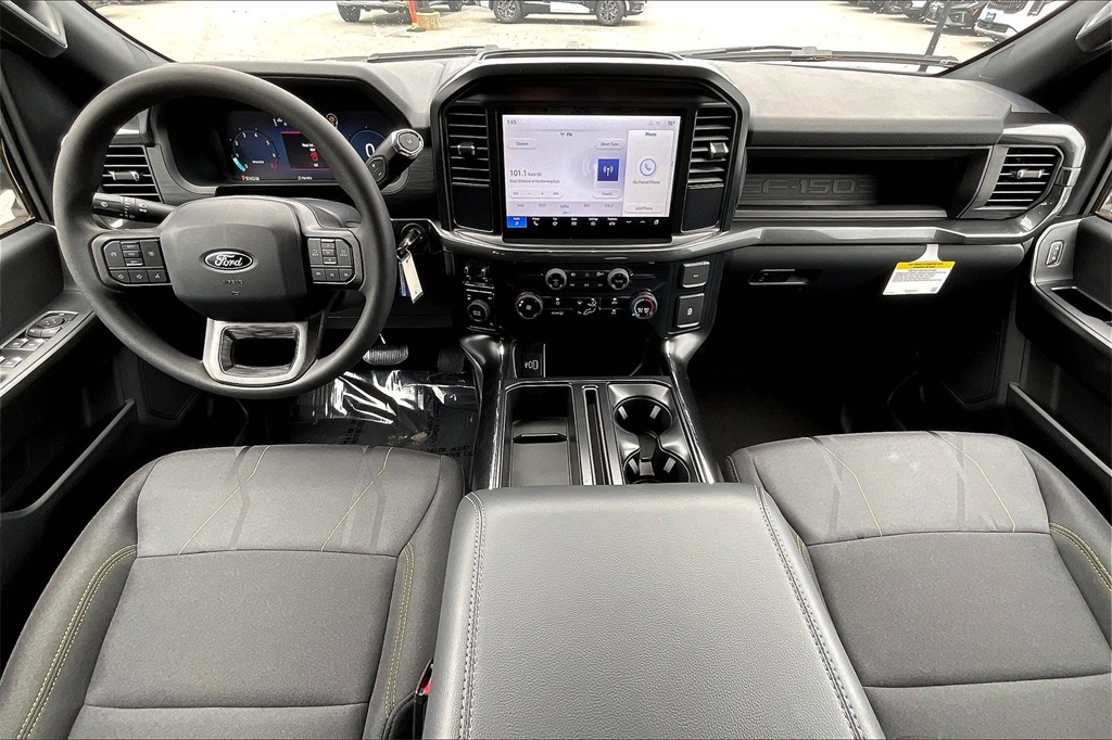 2025 Ford F-150 STX - Photo 12