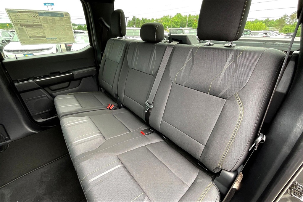 2025 Ford F-150 STX - Photo 15