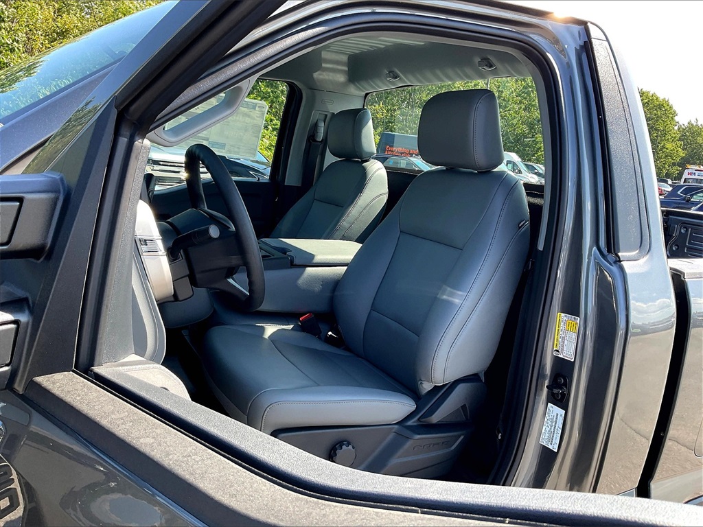 2025 Ford F-250SD XL - Photo 11