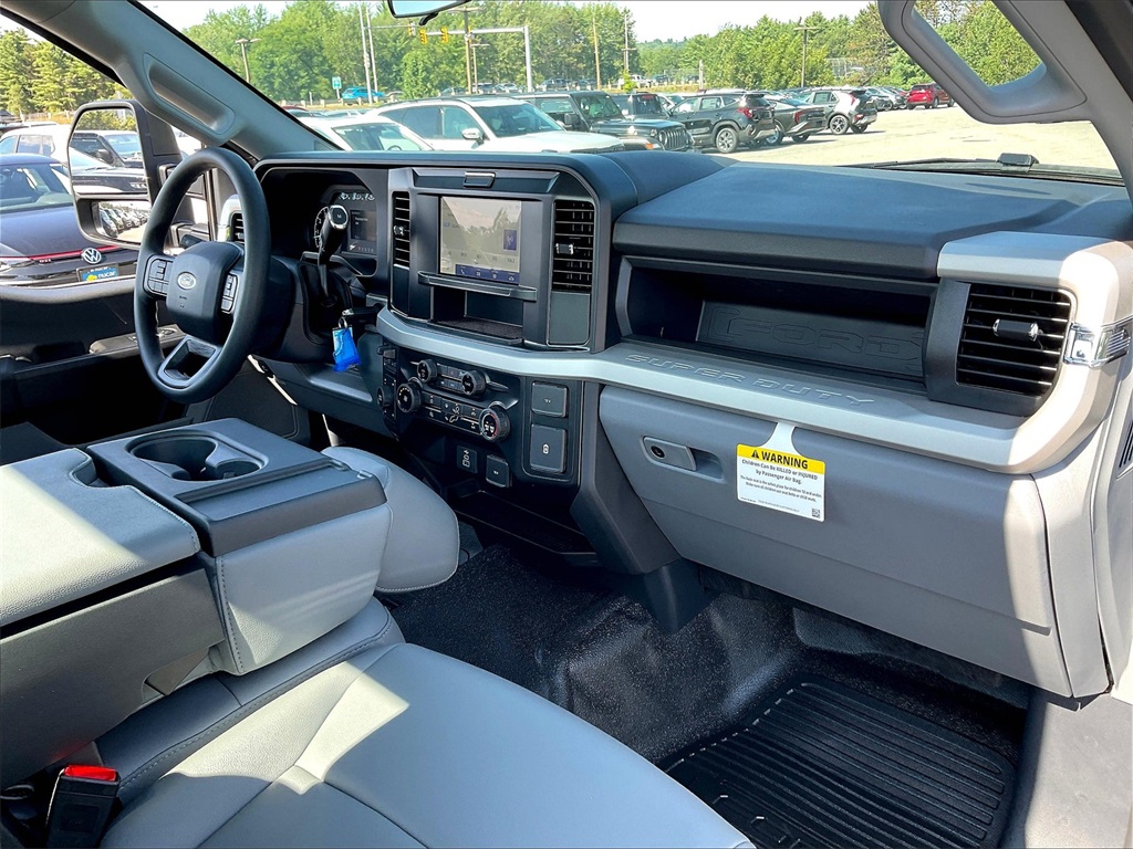 2025 Ford F-250SD XL - Photo 10