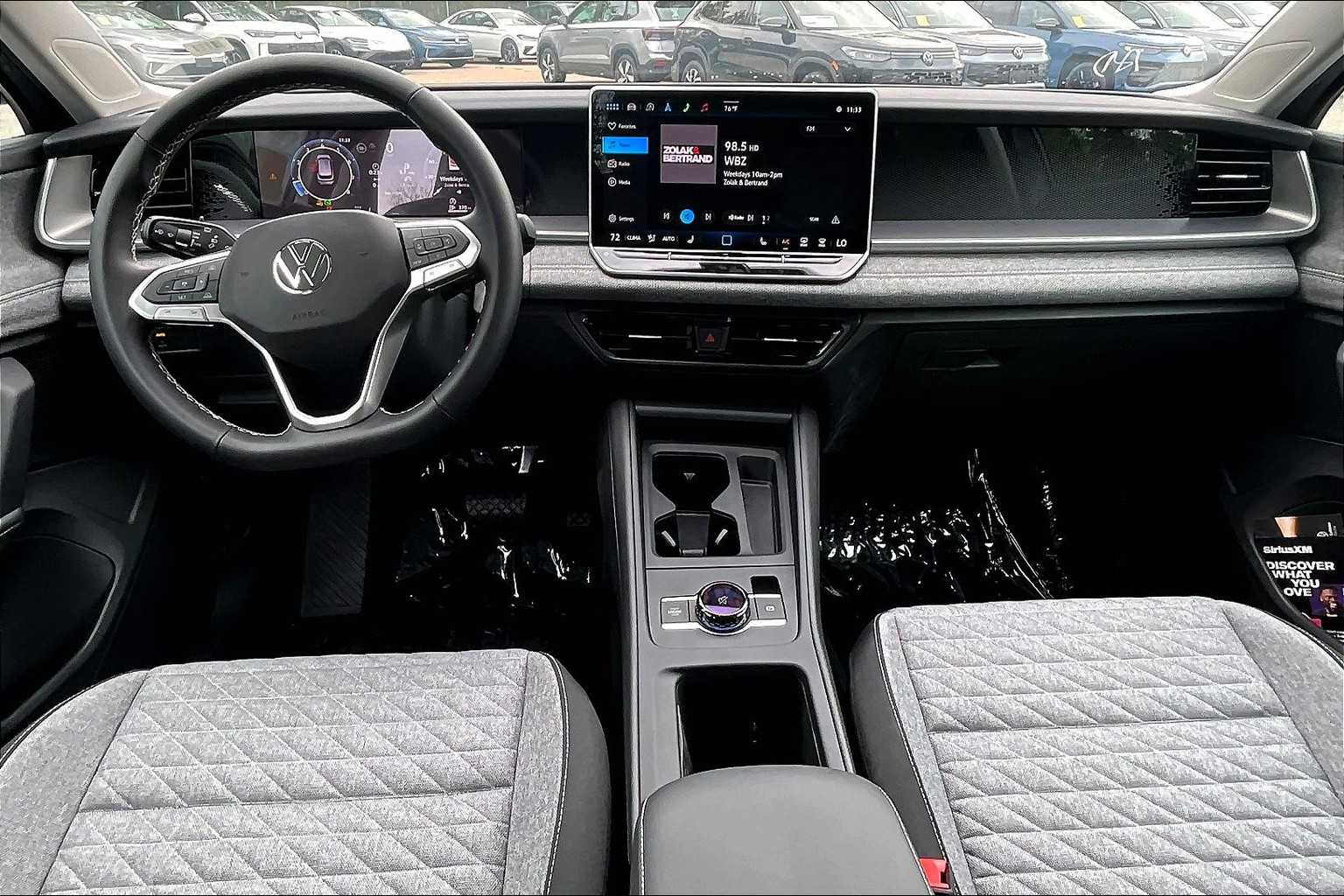 2025 Volkswagen Tiguan S - Photo 12