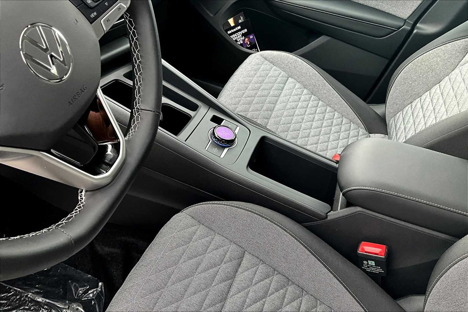 2025 Volkswagen Tiguan S - Photo 14
