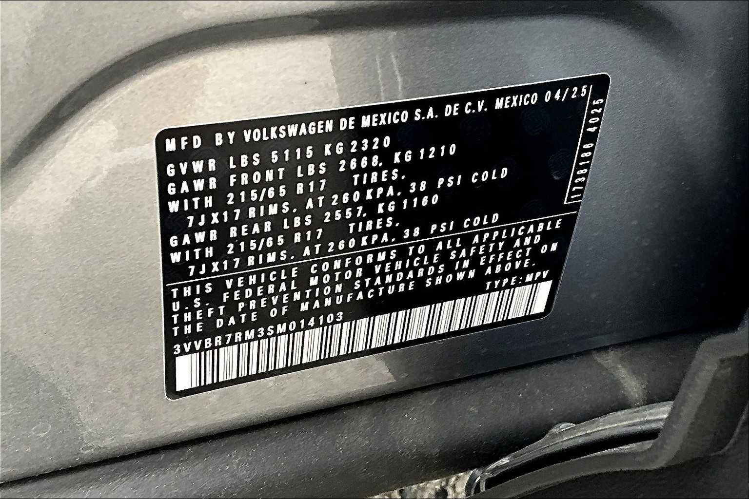 2025 Volkswagen Tiguan S - Photo 17