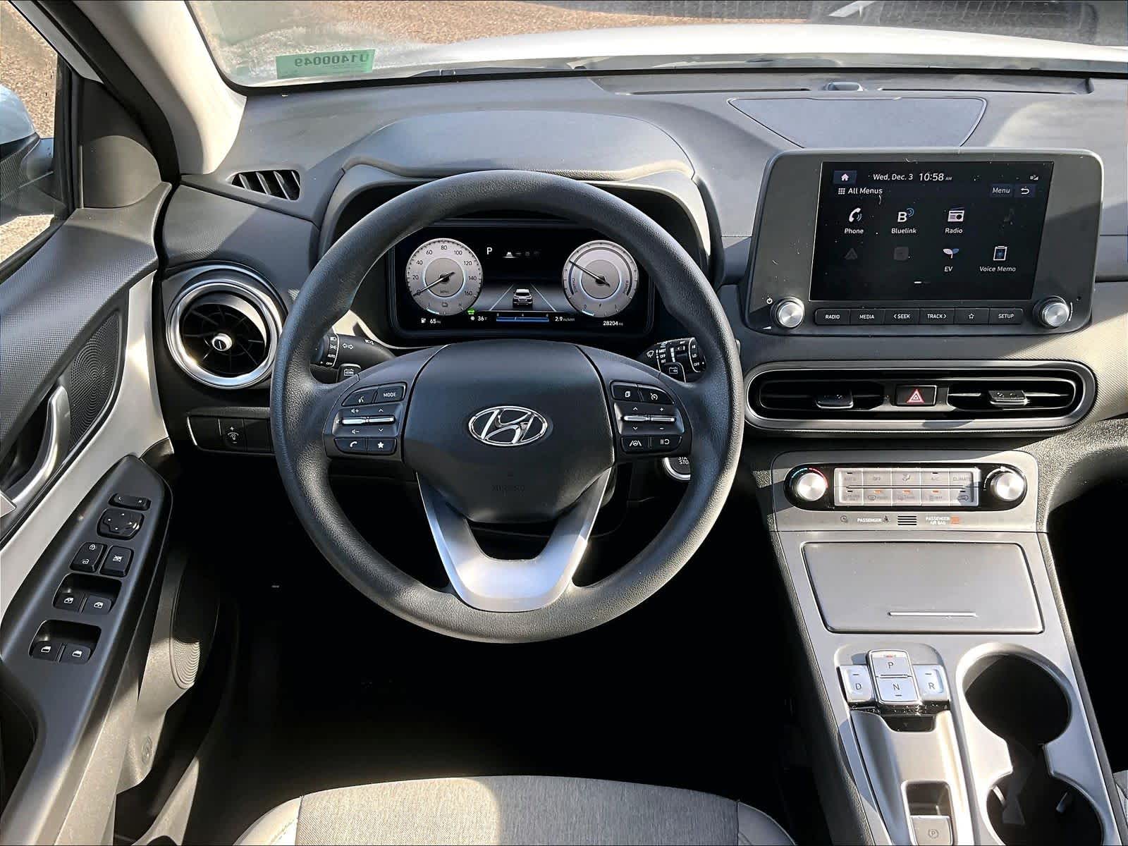 2023 Hyundai Kona Electric SE - Photo 17