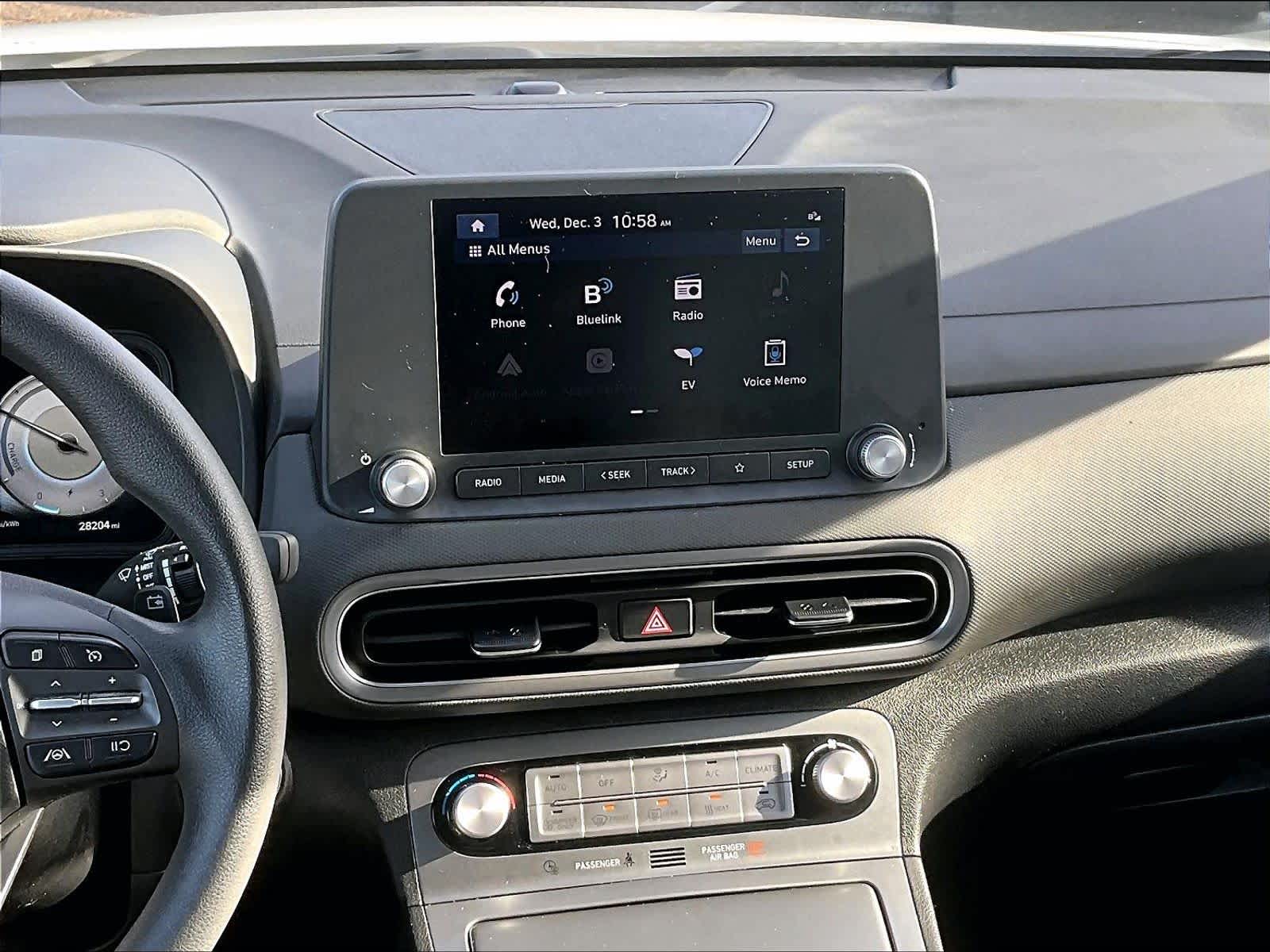 2023 Hyundai Kona Electric SE - Photo 18