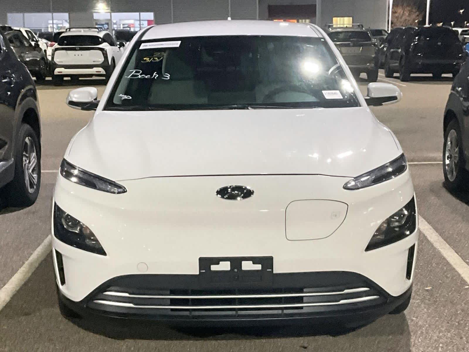 2023 Hyundai Kona Electric SE - Photo 2