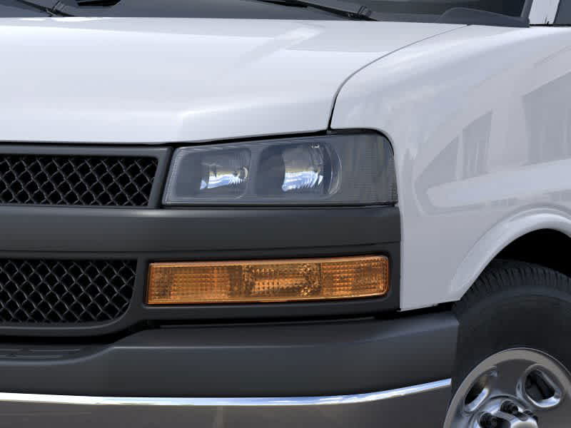 2025 Chevrolet Express  - Photo 10