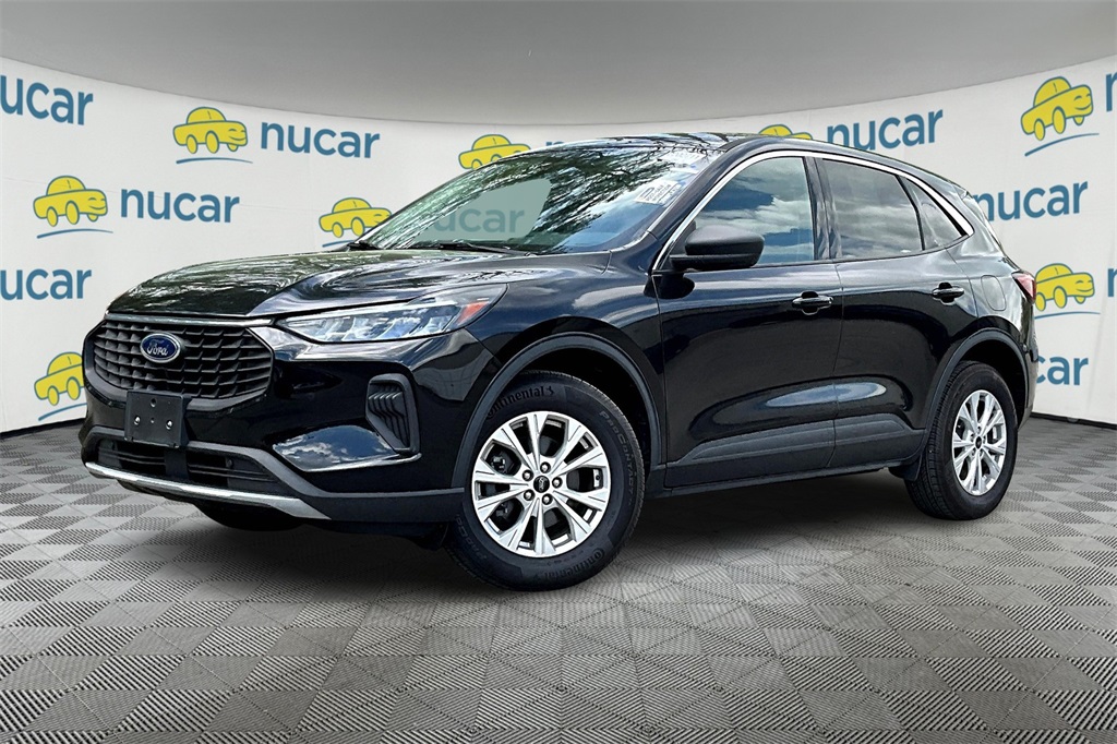 2023 Ford Escape Active - Photo 2
