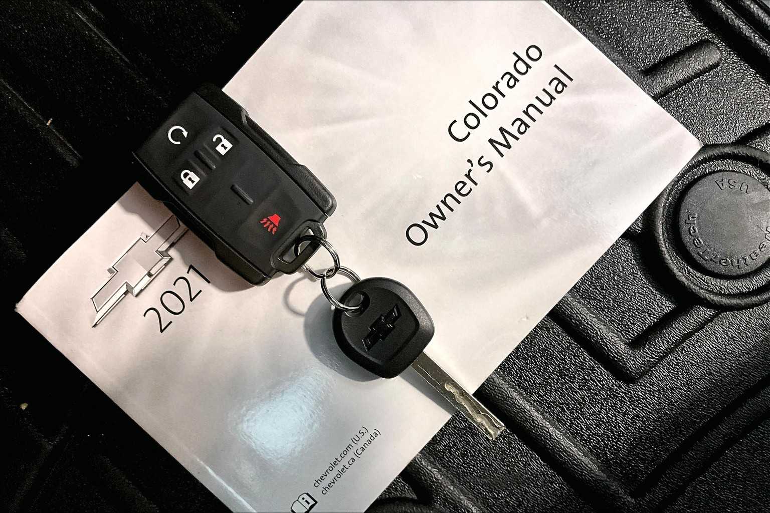 2021 Chevrolet Colorado 4WD LT - Photo 31