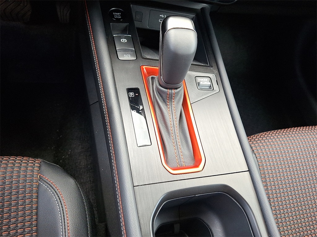 2025 Nissan Kicks SR - Photo 15