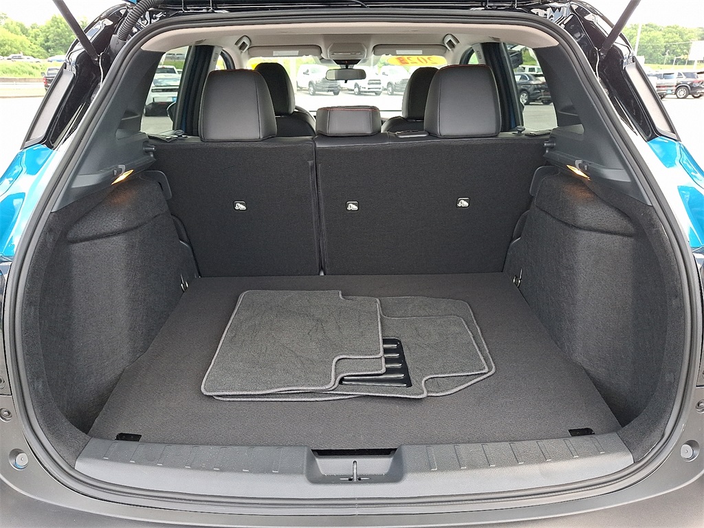2025 Nissan Kicks SR - Photo 27