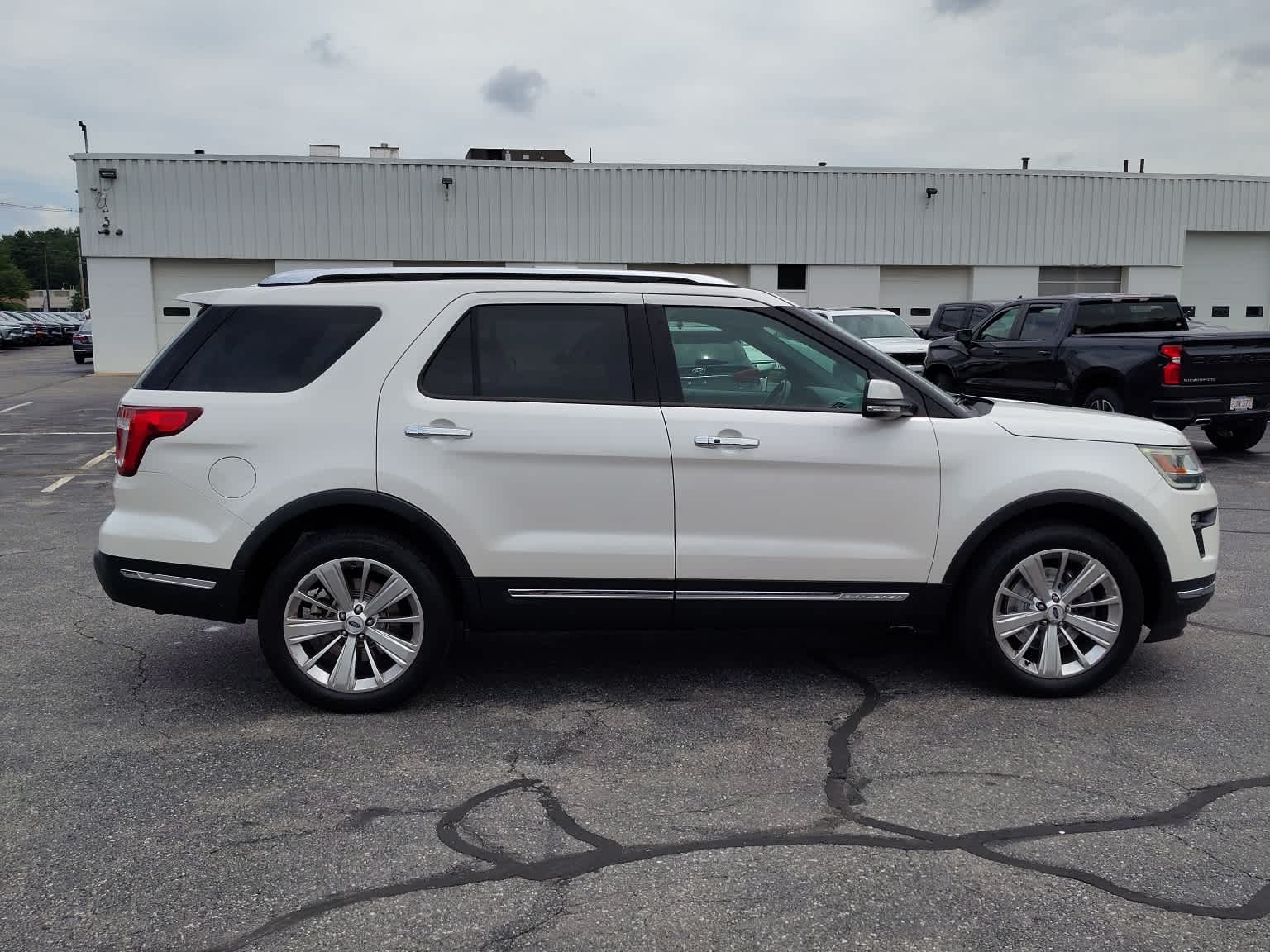 2019 Ford Explorer Limited - Photo 8