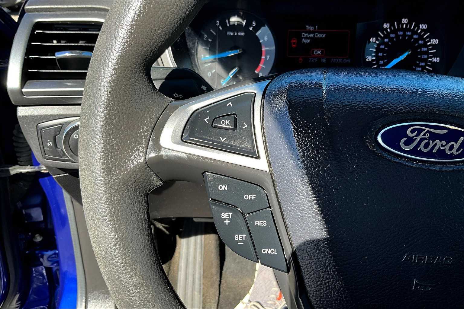 2014 Ford Fusion SE - Photo 22