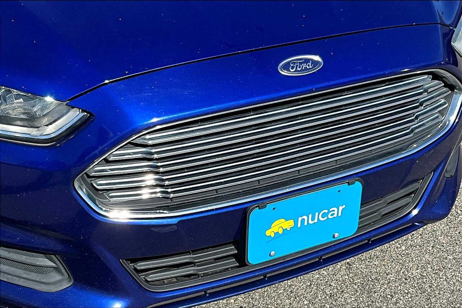 2014 Ford Fusion SE - Photo 30