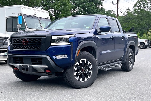 2023 Nissan Frontier PRO-4X - Photo 3