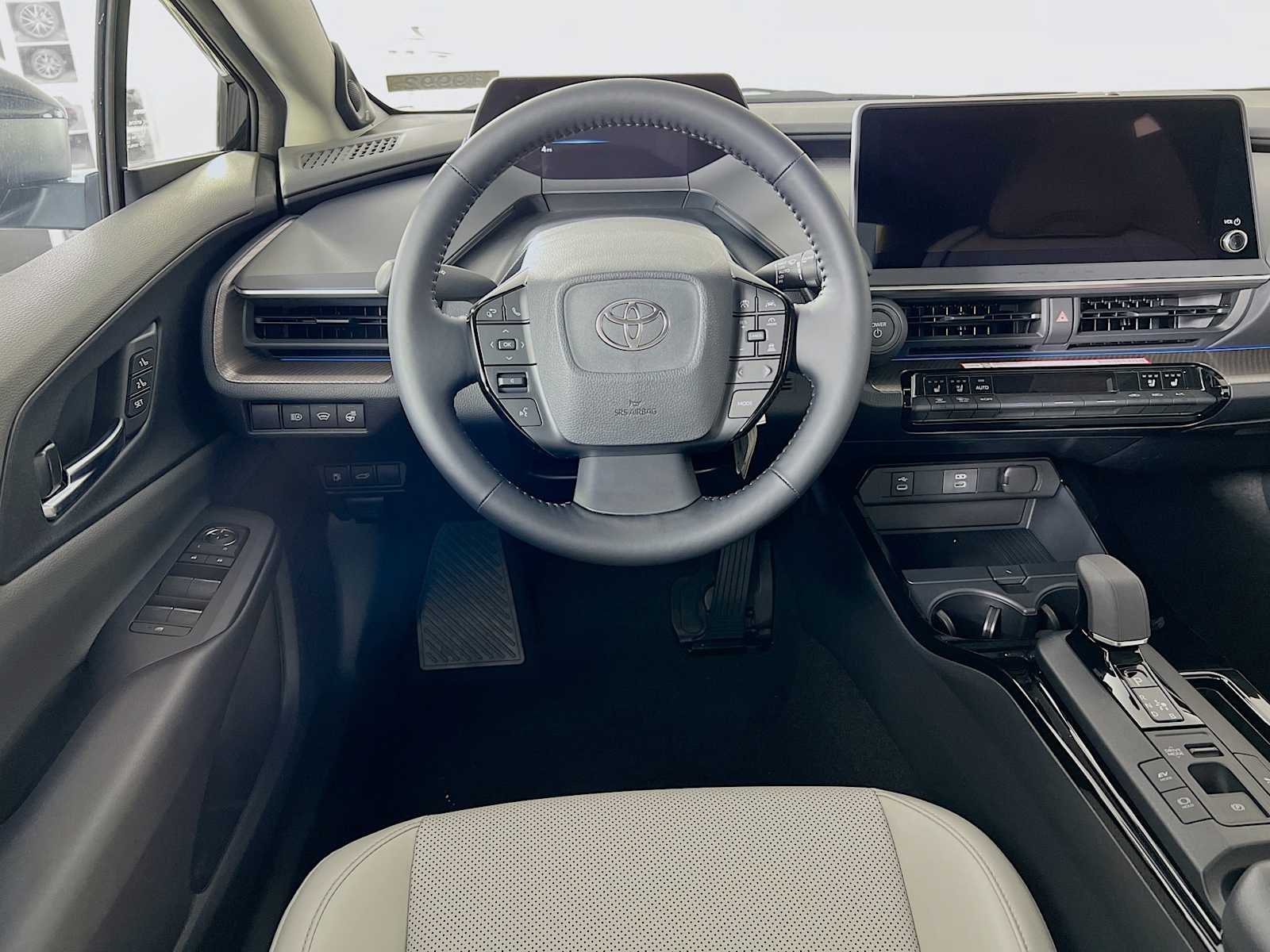2026 Toyota Prius Limited - Photo 14