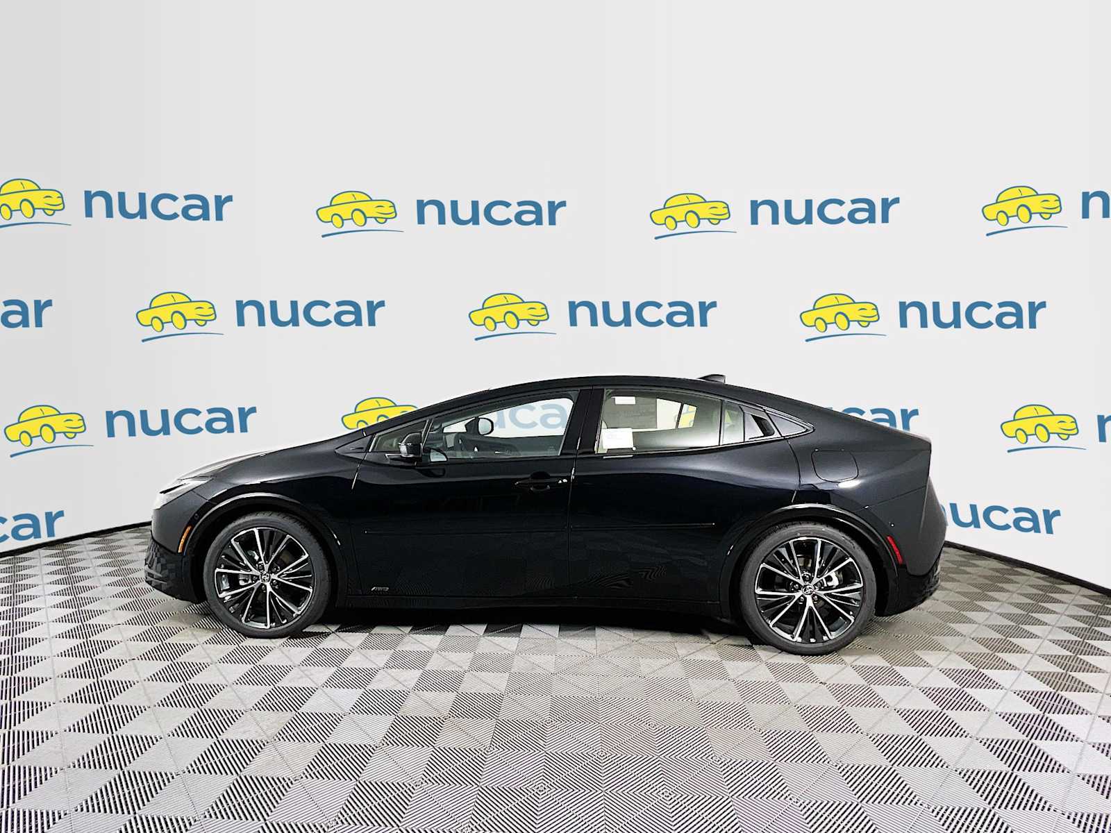 2026 Toyota Prius Limited - Photo 3