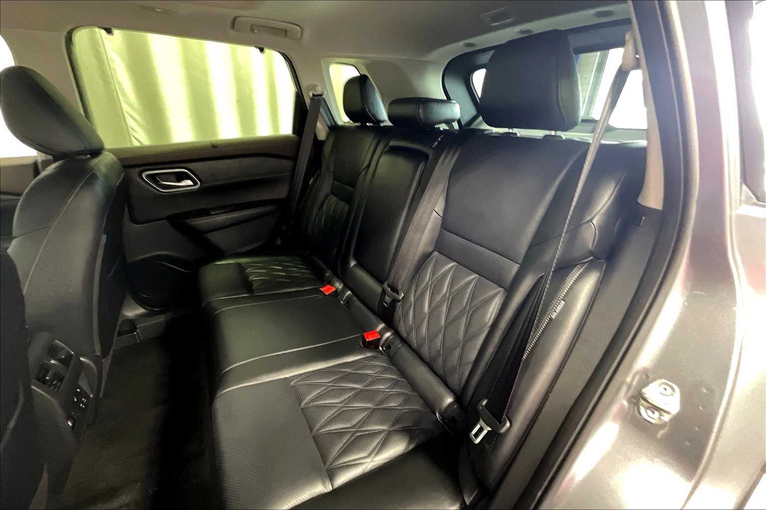 2023 Nissan Rogue Platinum - Photo 15