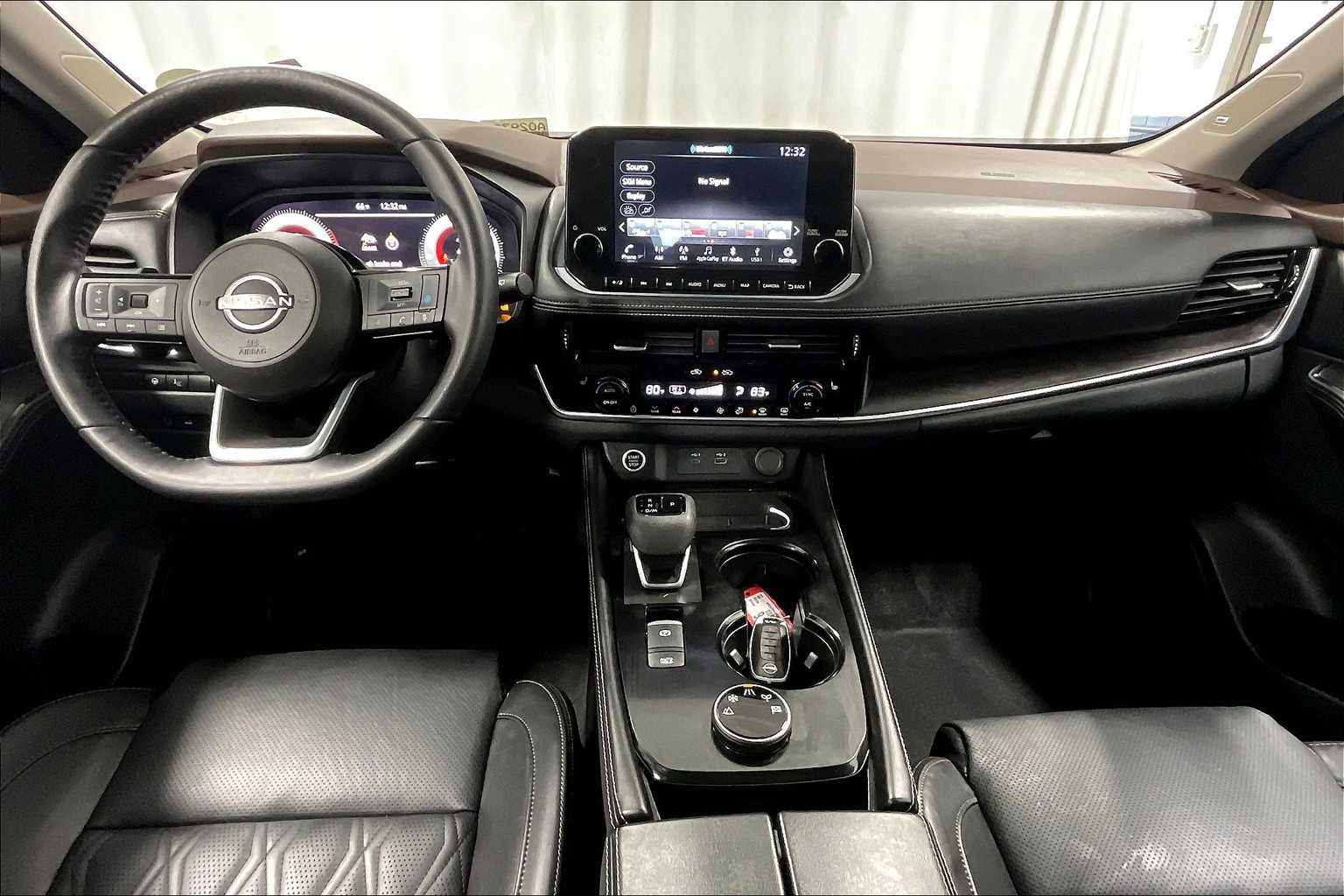 2023 Nissan Rogue Platinum - Photo 21