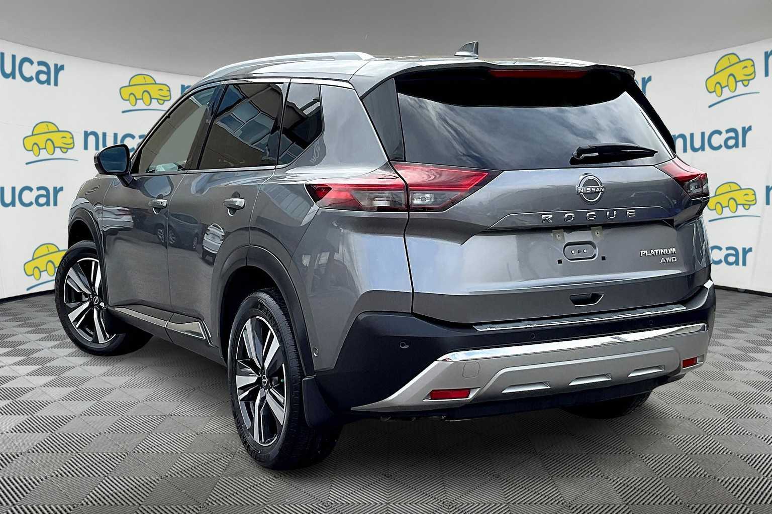 2023 Nissan Rogue Platinum - Photo 4