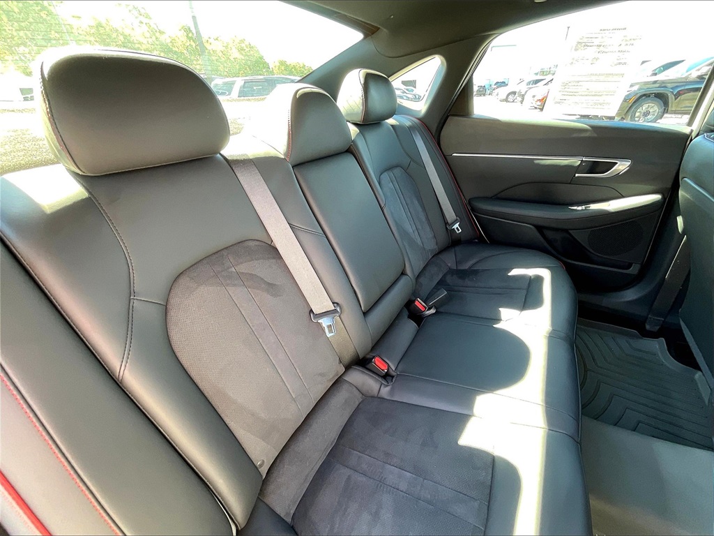 2022 Hyundai Sonata SEL Plus - Photo 15